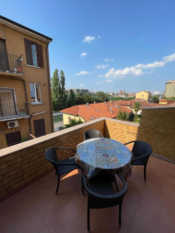 De Sura - La Terrazza Sul Naviglio Lejlighed Milano Eksteriør billede